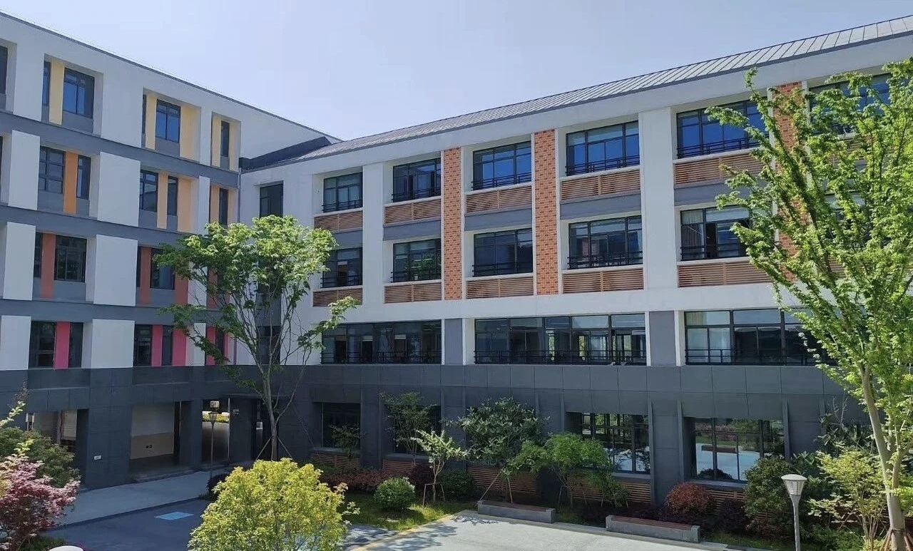 mmexport1757463074789