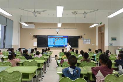【水德润行】守护明眸映未来 爱眼护眼进校园 ——太湖湾实验小学开展“近视防控”宣传教育月系列活动