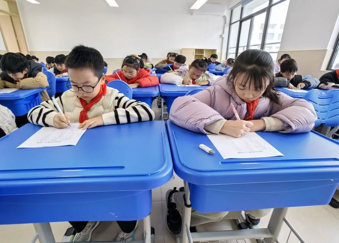 mmexport1766735828423